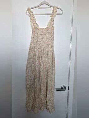 Nothing Fits But Women’s Cream Floral Smocked Maxi Dress